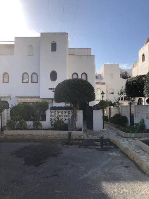 Bungalow In Moorse Stijl El Campello Extérieur photo